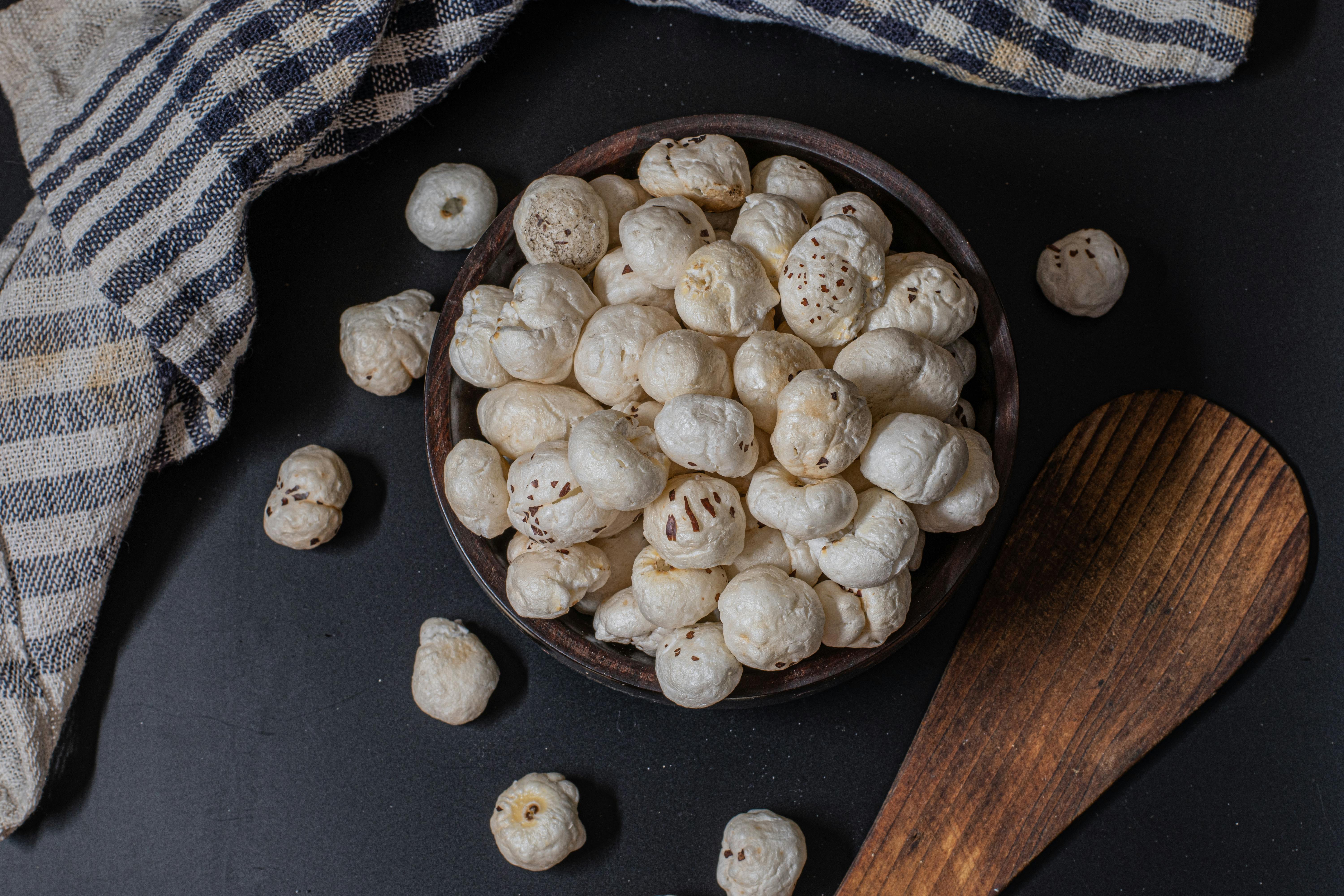 Discover the Crunchy Delight of Roasted Makhana!